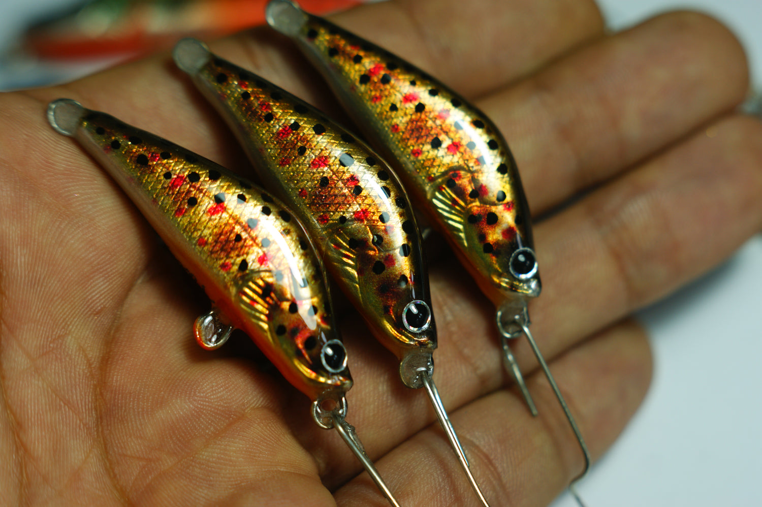 Brown Trout Fishing Lure Restless7 75mm -  Canada